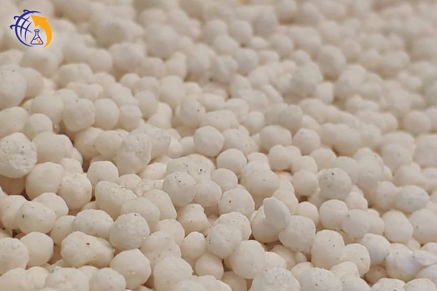 ترکیبات کود شیمیایی سفید